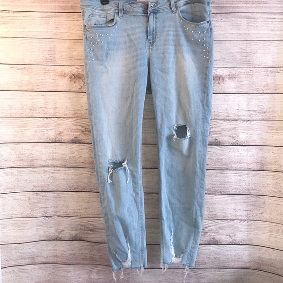 Zara Denim - ZARA BASIC DEMIN JEAM PEARL POCKET LIGHT WASH